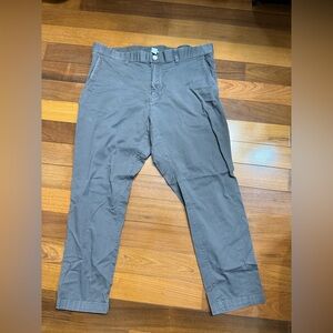 Fabletics Men's Gray Chino Pants